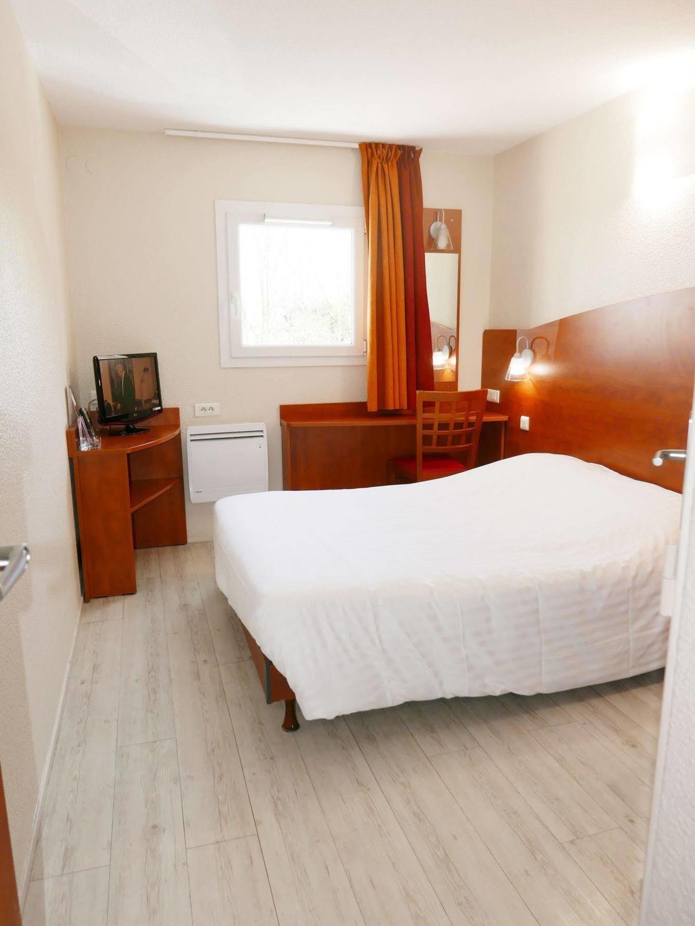 Best Hotel Lyon - Saint Priest Εξωτερικό φωτογραφία